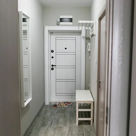 The View Apartment Warna